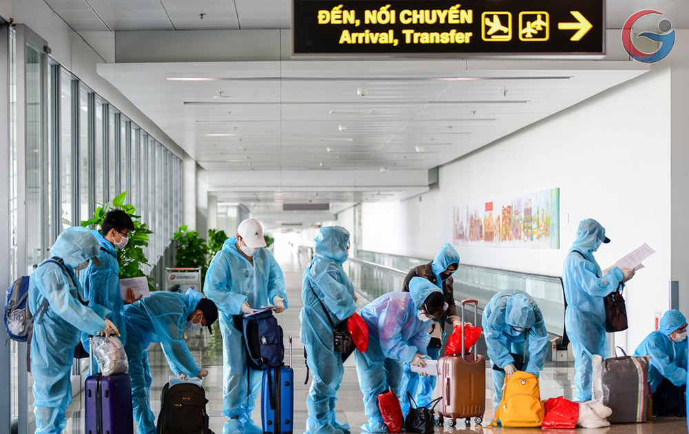 Chuyến bay thương mại quốc tế đầu tiên về Việt Nam sau nửa năm